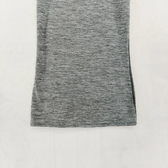 The North Face Gray Athleisure Yoga Tank Top P6419 - Picture 4 of 7